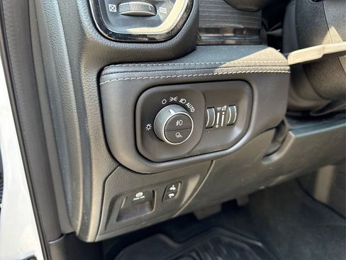 Used 2023 RAM 1500 Limited w/ Body Color Bumper Group image 39