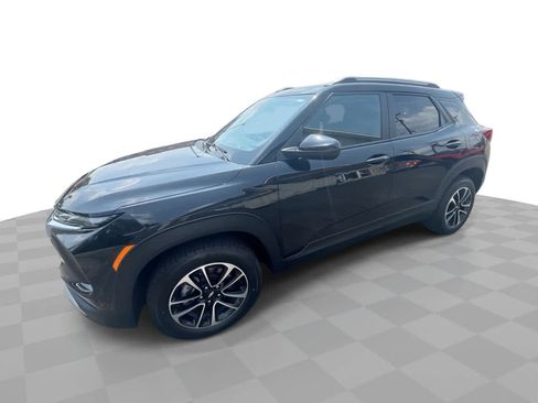 Certified 2024 Chevrolet TrailBlazer LT image 1