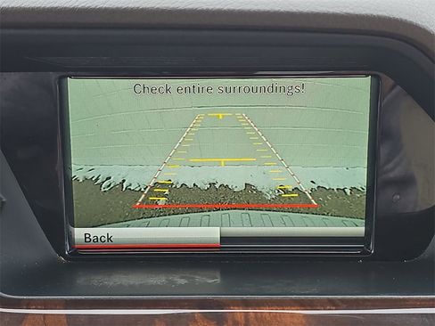 Used 2013 Mercedes-Benz GLK 350 4MATIC image 15