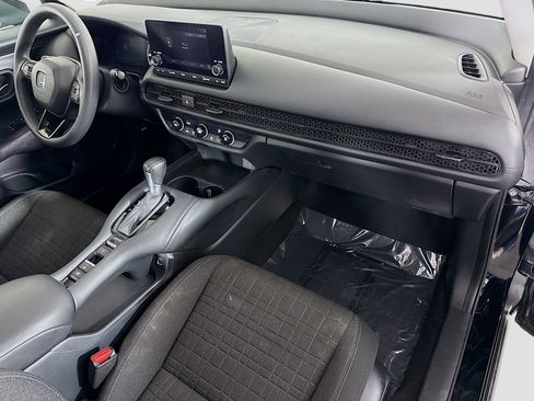 Used 2023 Honda HR-V LX image 30