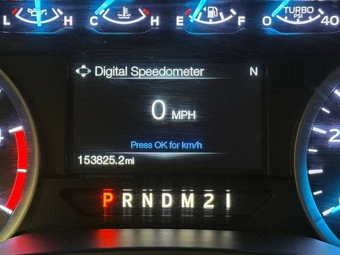Used 2019 Ford F250 XLT w/ XLT Premium Package AWD/4WD image 18
