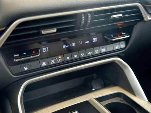 Used 2024 MAZDA CX-90 Plug-In Hybrid w/ Premium Pkg image 24