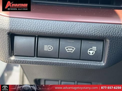 Certified 2026 Toyota Prius Plug-In Hybrid w/ Limited Premium Package FWD image 24