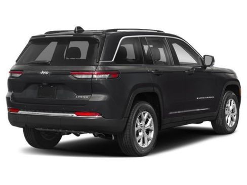Used 2022 Jeep Grand Cherokee Summit w/ Adv Protech Group IV image 3