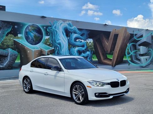 Used 2015 BMW 335i Sedan RWD image 4