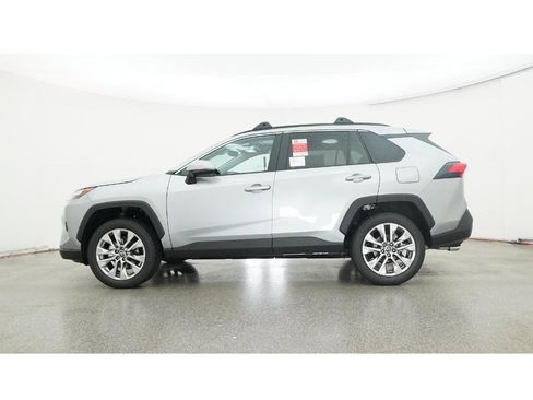 New 2025 Toyota RAV4 XLE Premium image 19