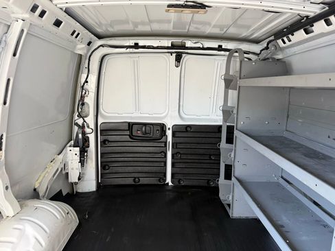 Used 2022 GMC Savana 2500 Regular Van 3D w/ Communications Package image 59