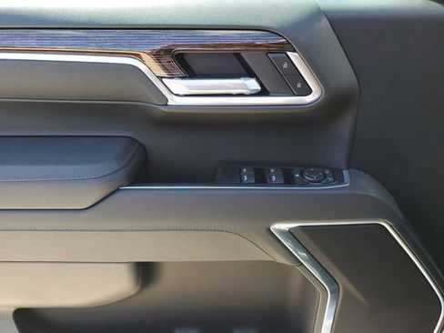 New 2026 GMC Sierra 1500 Elevation image 18