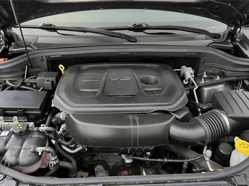 Used 2020 Jeep Grand Cherokee Laredo image 15