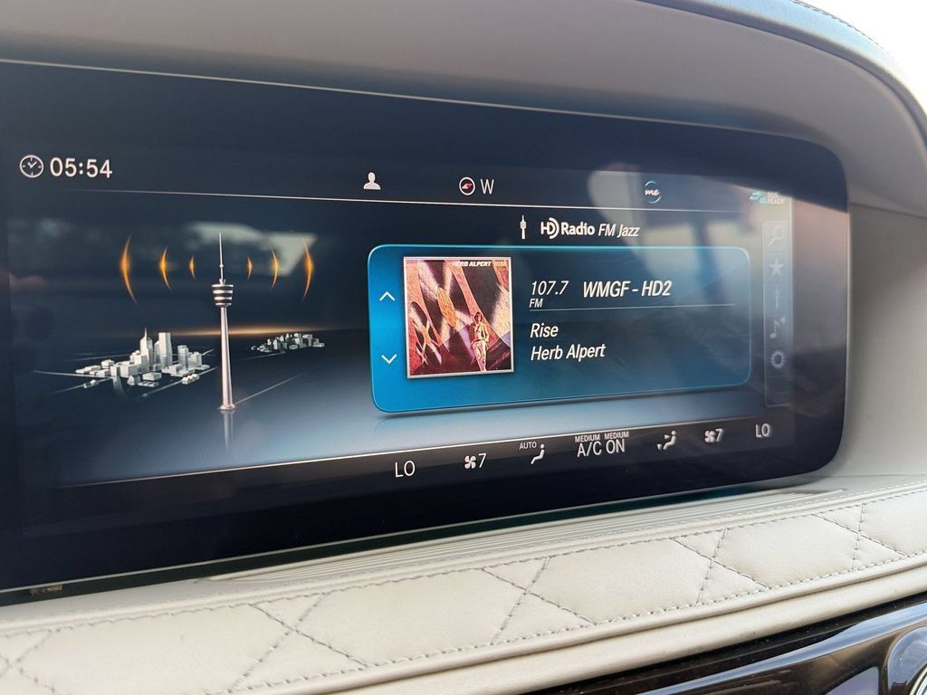 Used 2019 Mercedes-Benz Maybach S 560 4MATIC image 21