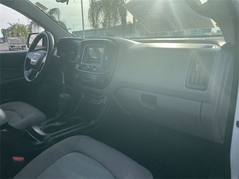 Used 2017 GMC Canyon 2WD Crew Cab w/ Convenience Package image 27