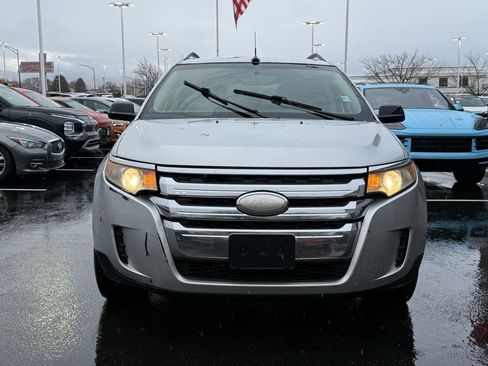 Used 2012 Ford Edge SE image 2