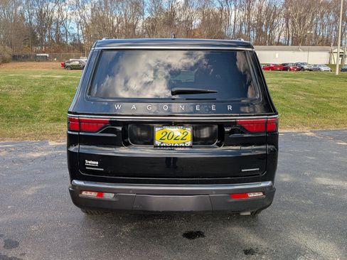 Used 2022 Jeep Wagoneer Series II w/ Premium Group I image 5