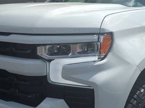Used 2023 Chevrolet Silverado 1500 RST AWD/4WD image 9