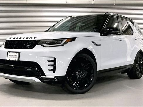 Certified 2023 Land Rover Discovery HSE R-Dynamic image 1