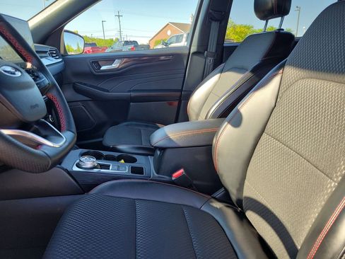 Used 2024 Ford Escape ST-Line w/ Tech Pack #1 AWD/4WD image 20