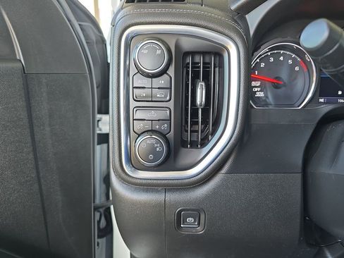 Certified 2019 Chevrolet Silverado 1500 LT image 18