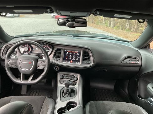 Certified 2023 Dodge Challenger R/T Scat Pack image 18