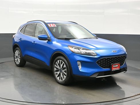 Used 2020 Ford Escape Titanium AWD/4WD image 8