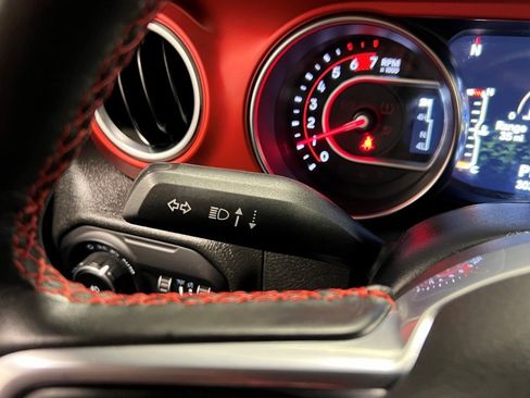 Used 2022 Jeep Wrangler Unlimited Rubicon w/ LED Lighting Group image 46