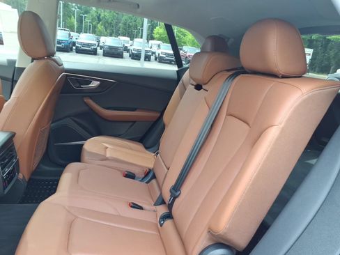 Used 2021 Audi Q8 Premium Plus w/ Premium Plus Package AWD/4WD image 30