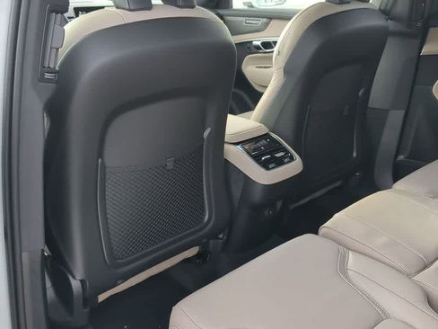 New 2026 Volvo XC90 B6 Ultra w/ Protection Package image 17