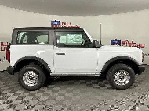 New 2026 Ford Bronco 2-Door AWD/4WD image 2