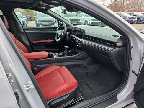 New 2026 Kia K5 GT-Line image 10