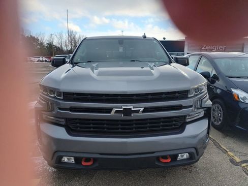 Used 2019 Chevrolet Silverado 1500 RST image 1