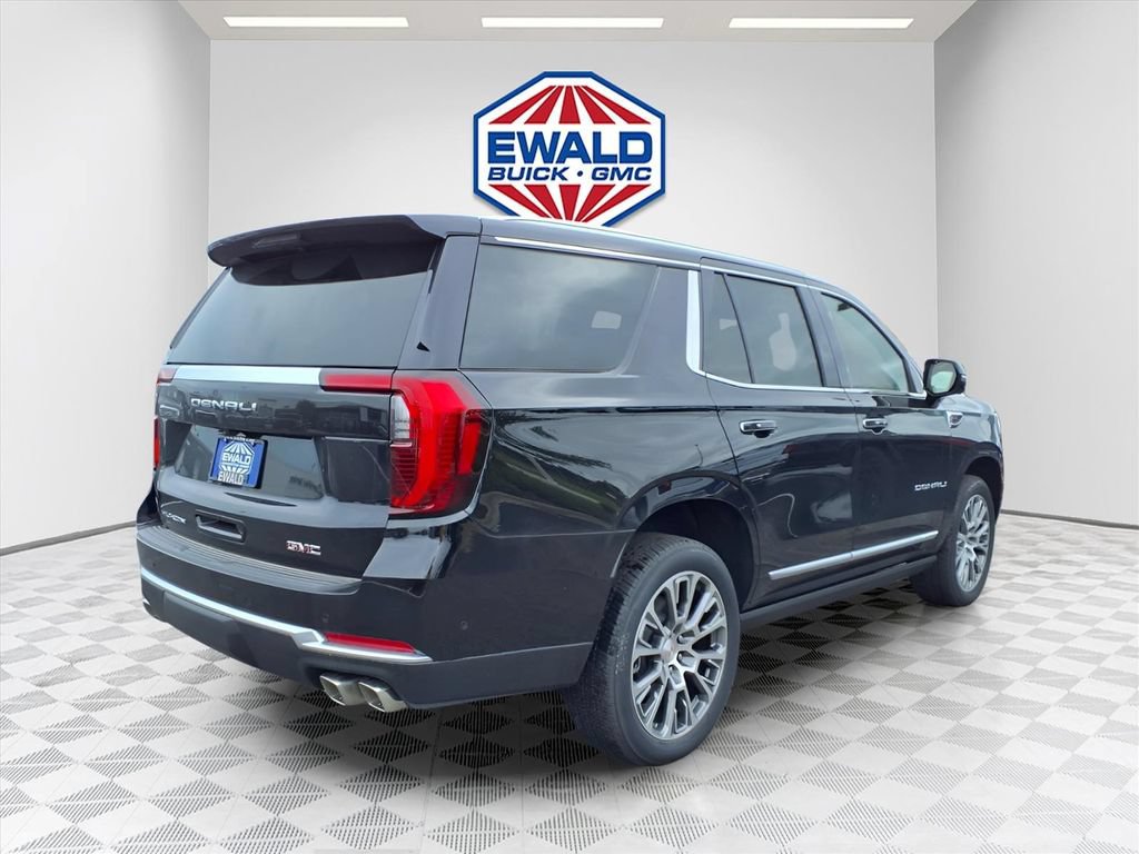 New 2026 GMC Yukon Denali w/ Sun & Power Step Package AWD/4WD image 4