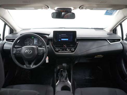 Used 2024 Toyota Corolla LE image 12