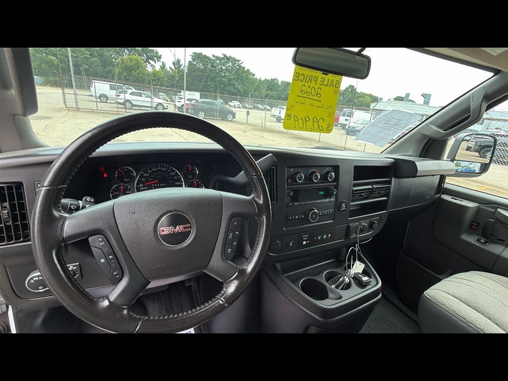 Used 2022 GMC Savana 2500 w/ Communications Package RWD image 10