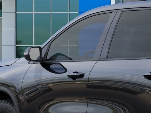 New 2026 Chevrolet Traverse Z71 AWD/4WD image 12