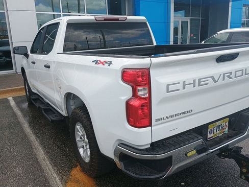 Used 2023 Chevrolet Silverado 1500 W/T w/ Trailering Package AWD/4WD image 5