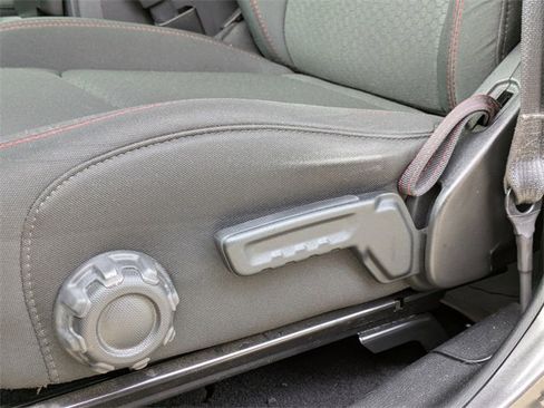 Certified 2021 Jeep Wrangler Unlimited Rubicon w/ Steel Bumper Group image 20