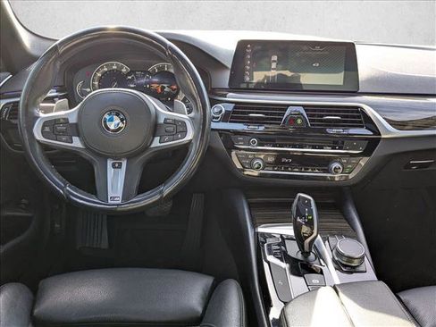 Used 2019 BMW 530i w/ Convenience Package image 18