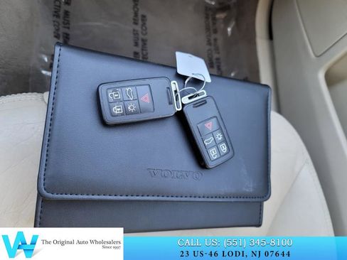 Used 2012 Volvo XC60 3.2 image 23