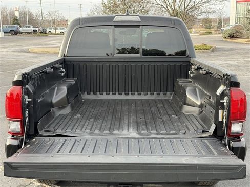 Used 2023 Toyota Tacoma SR image 16
