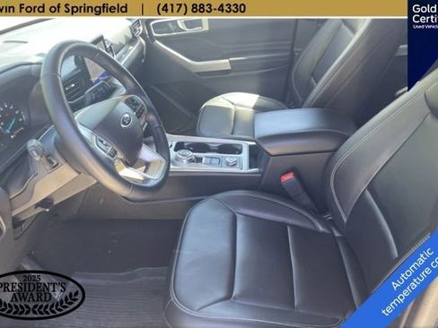 Used 2023 Ford Explorer XLT w/ Equipment Group 202A AWD/4WD image 3