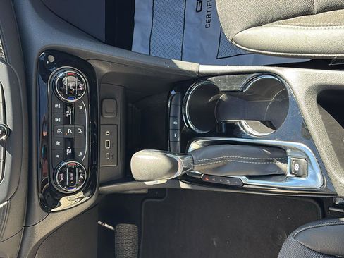 Used 2022 Buick Encore GX Select w/ Experience Buick Package image 34