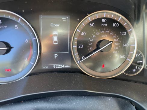 Used 2017 Lexus ES 350 w/ Navigation System Package FWD image 4