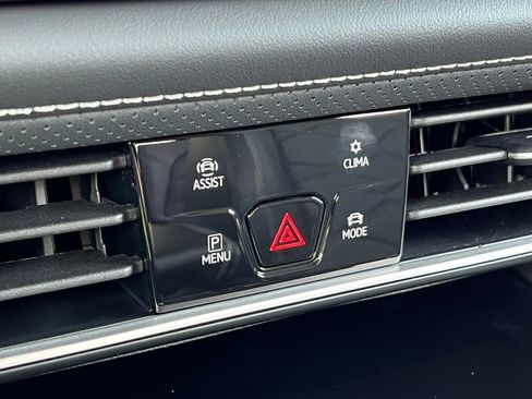 New 2026 Volkswagen Atlas SE AWD/4WD image 26