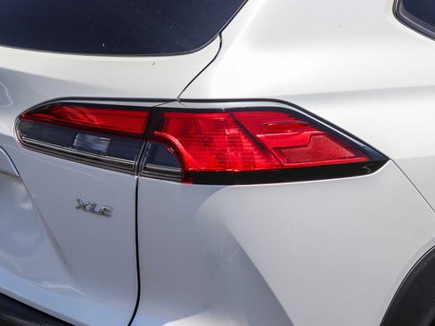 Certified 2023 Toyota Corolla Cross XLE w/ Convenience Package FWD image 8
