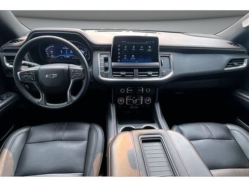 Used 2023 Chevrolet Suburban RST w/ Luxury Package AWD/4WD image 9