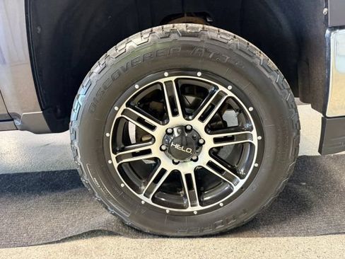 Used 2015 Chevrolet Silverado 1500 LT w/ LT Convenience Package AWD/4WD image 15