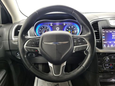 Used 2015 Chrysler 300 Limited w/ Driver Convenience Group image 14