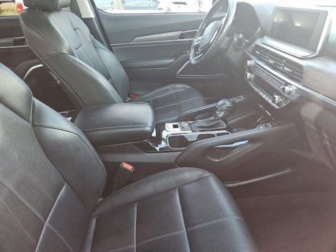 Certified 2022 Kia Telluride EX w/ EX Premium Package image 6