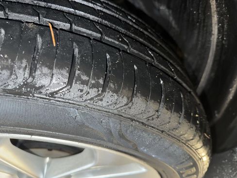 Used 2016 Nissan Juke SL image 11