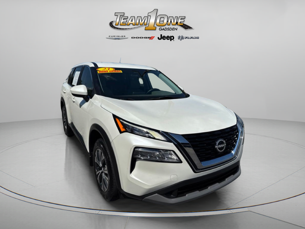 Used 2023 Nissan Rogue SV FWD image 1