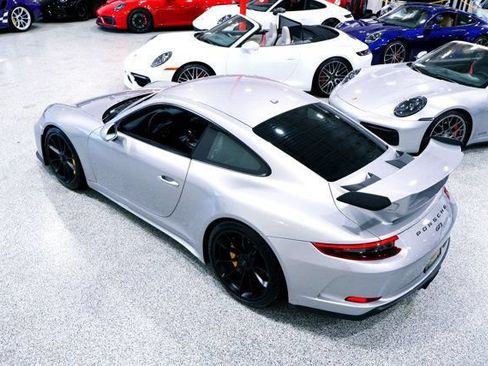 Used 2018 Porsche 911 GT3 RWD image 9